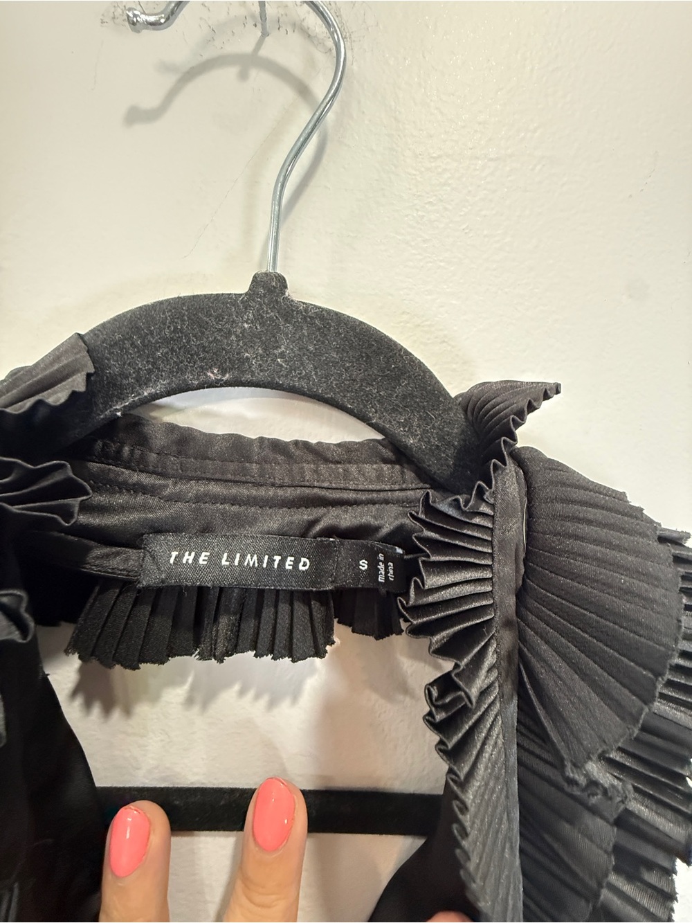 The Limited Black Ruffled Halter Camisole - Picture 3 of 5
